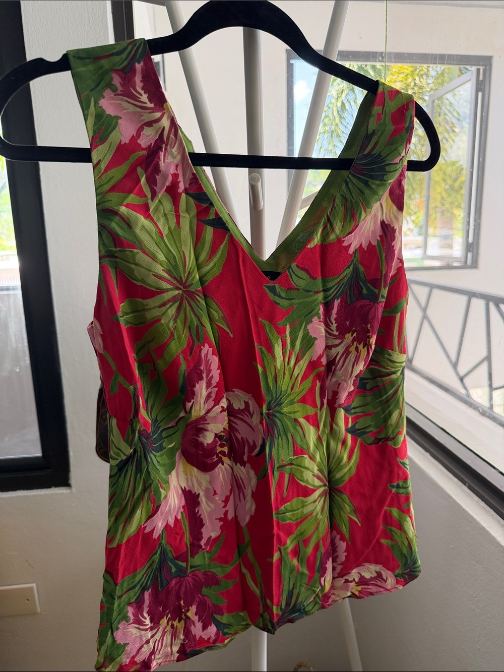Women’s Tropical V-Neck Top in Red and Green